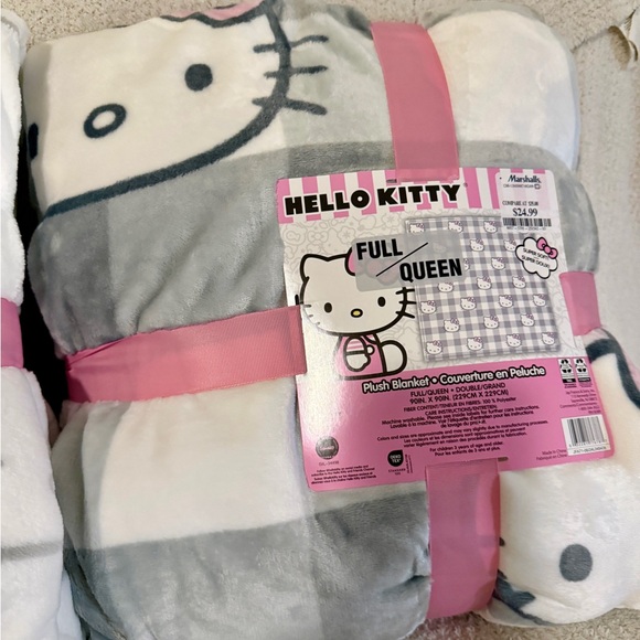 Hello kitty BUNDLE BLANKETS FULL/QUEEN SIZE - Picture 5 of 5
